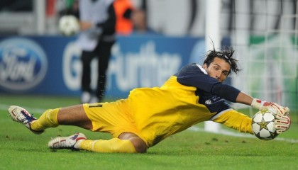 AYX体育官网-西甲运动员薪酬增长，职业保障增强，西甲球员工资排行榜